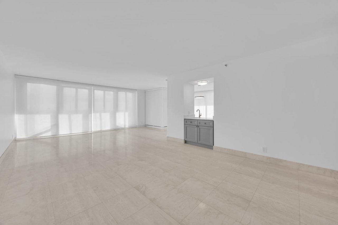 529 S Flagler Dr, Unit 14h, West Palm Beach, FL 33401 Photo