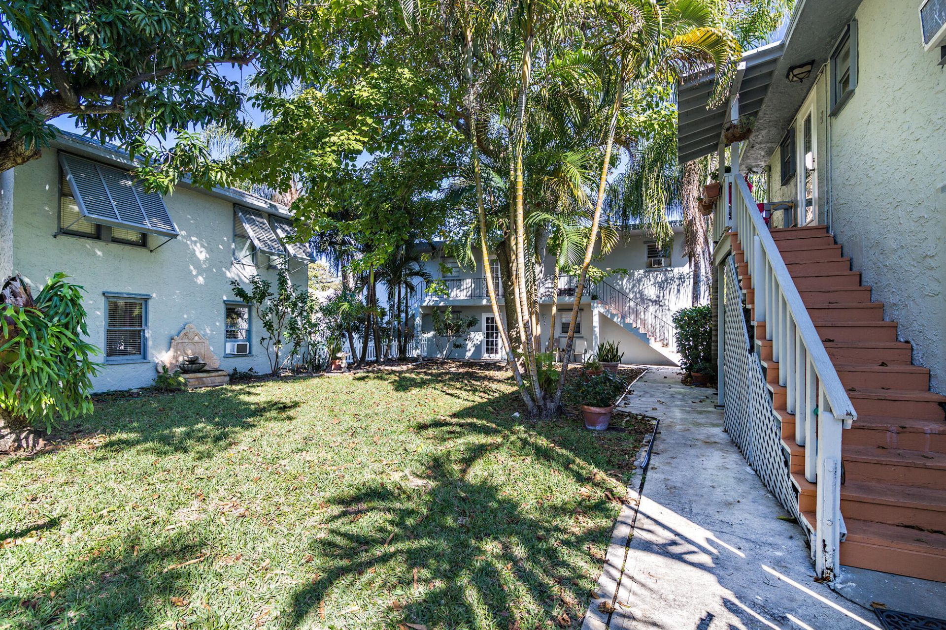 4205 N Flagler Drive, Unit 8, West Palm Beach, FL 33407 Photo