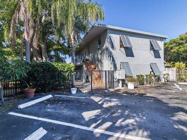 4205 N Flagler Drive, Unit 2, West Palm Beach, FL 33407