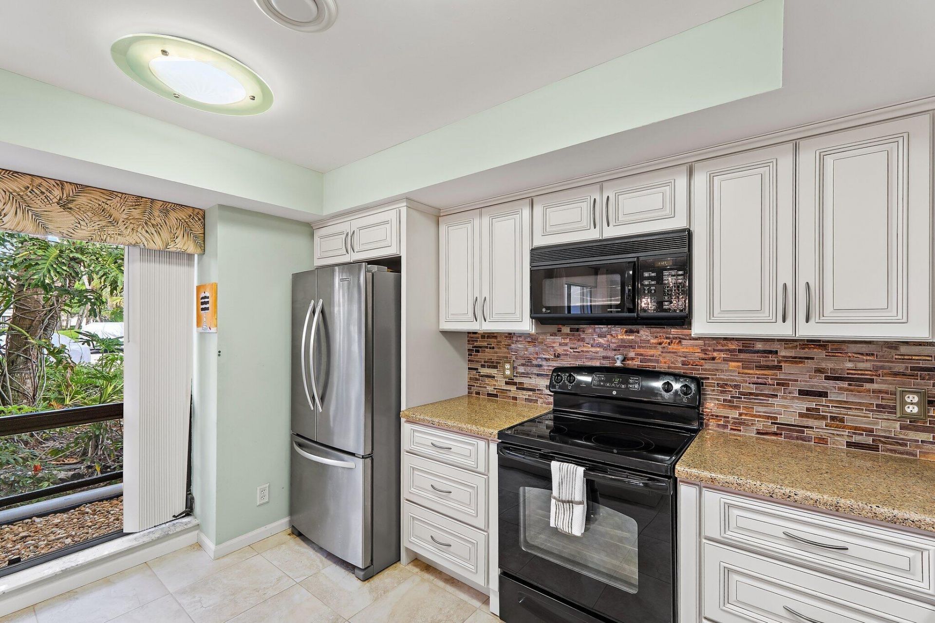 413 Brackenwood Lane S, Palm Beach Gardens, FL 33418 Photo