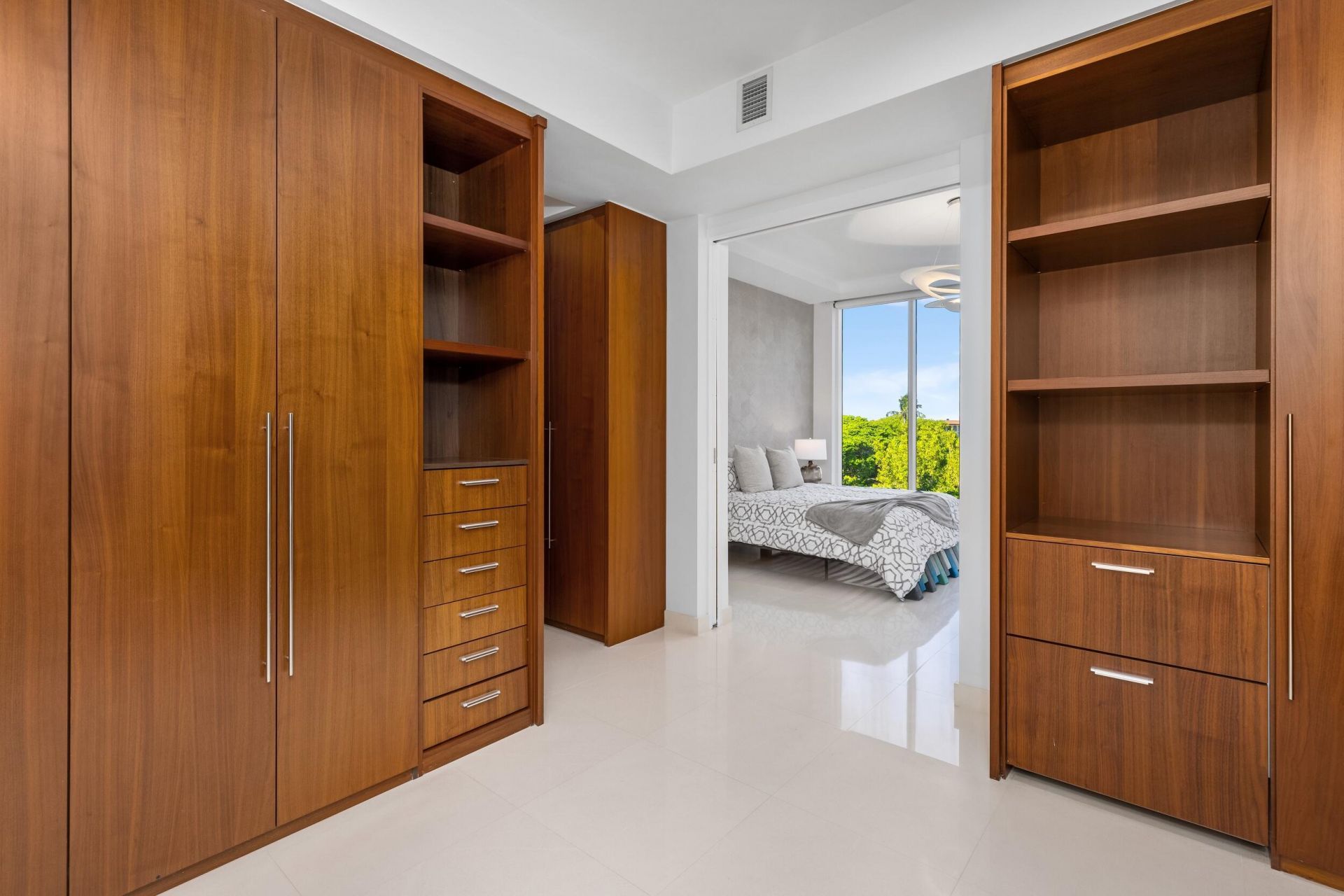 1000 S Ocean Boulevard, Unit 110, Boca Raton, FL 33432 Photo