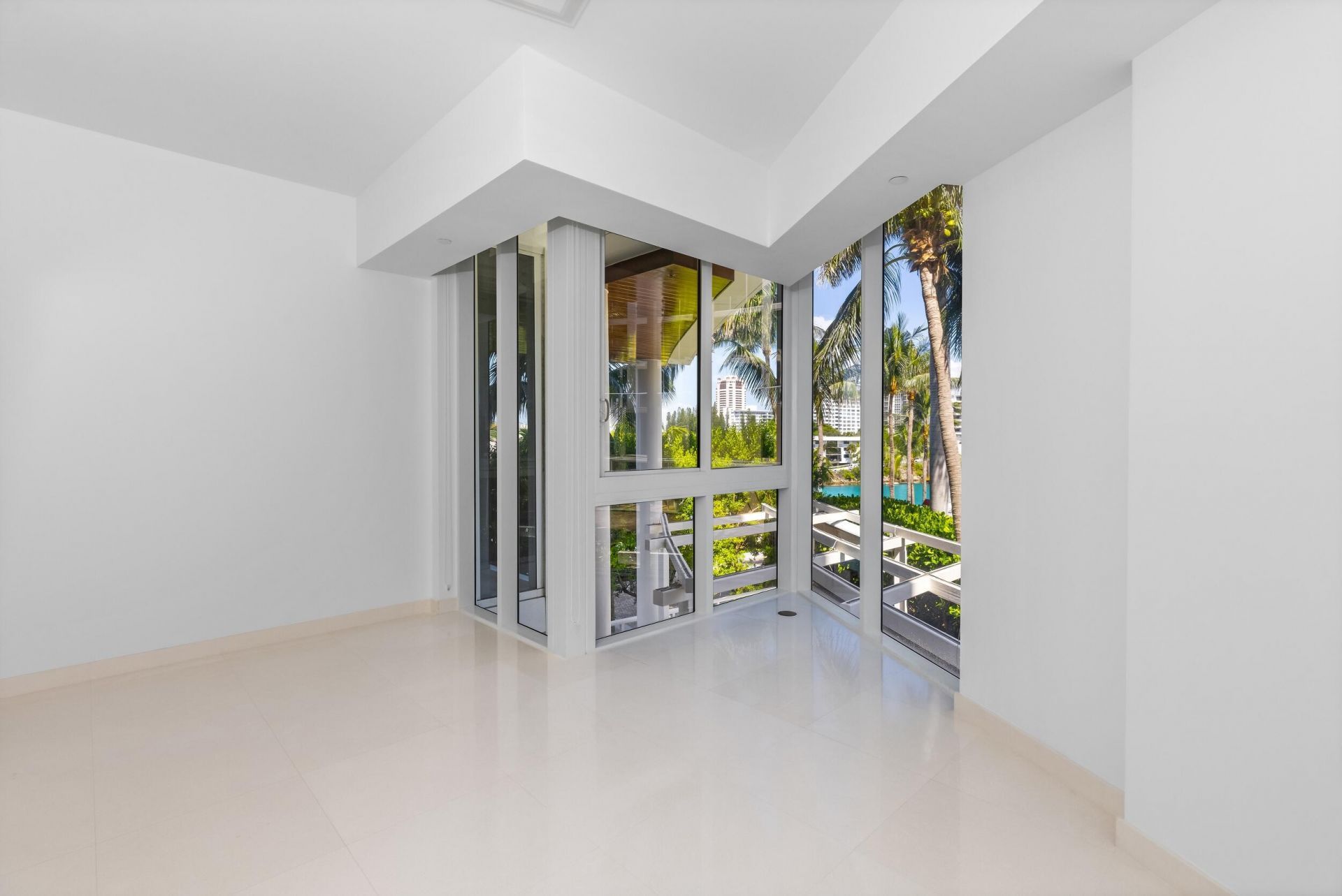 1000 S Ocean Boulevard, Unit 110, Boca Raton, FL 33432 Photo