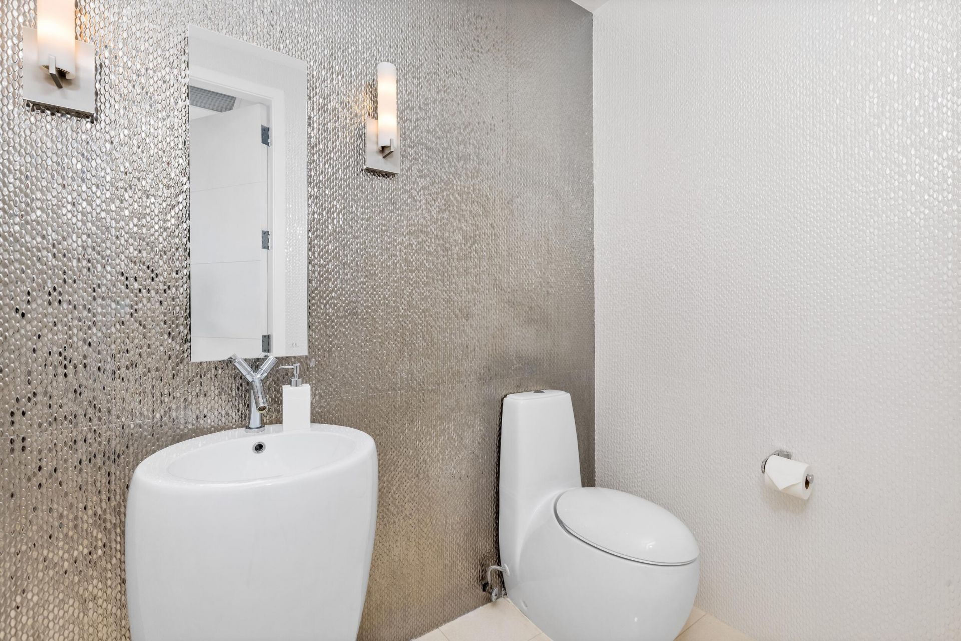 1000 S Ocean Boulevard, Unit 110, Boca Raton, FL 33432 Photo