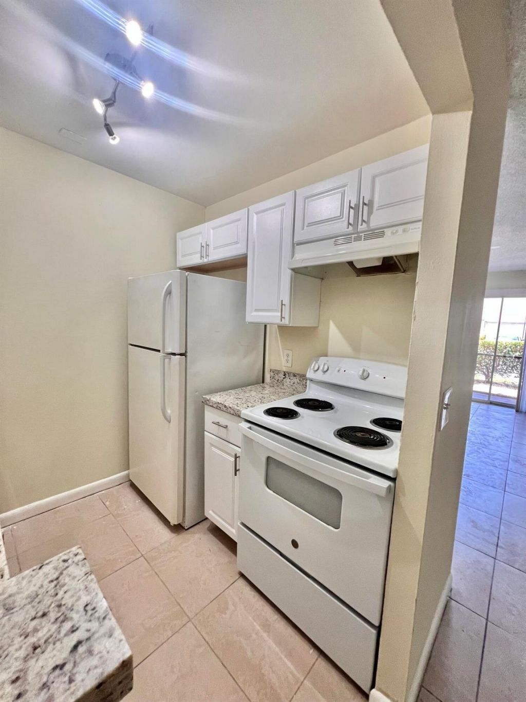 1500 N Congress Avenue, Unit B9, West Palm Beach, FL 33401 Photo