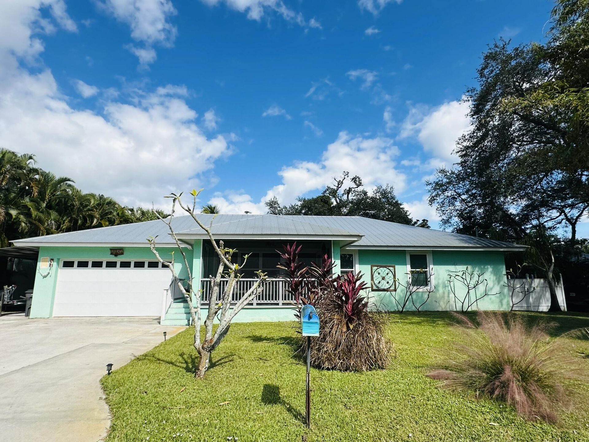 2415 Laurel Lane, Palm Beach Gardens, FL 33410 Photo