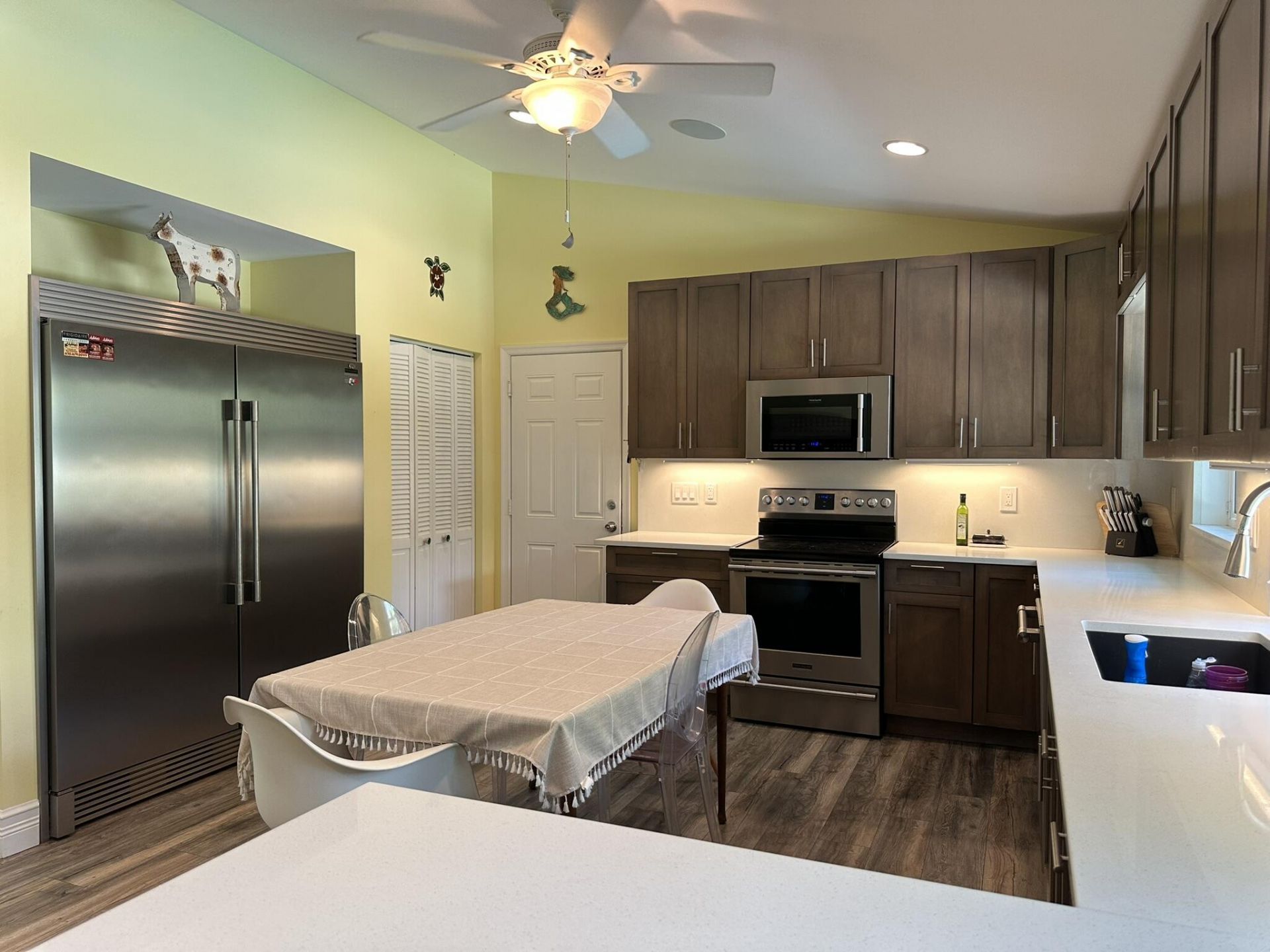 2415 Laurel Lane, Palm Beach Gardens, FL 33410 Photo