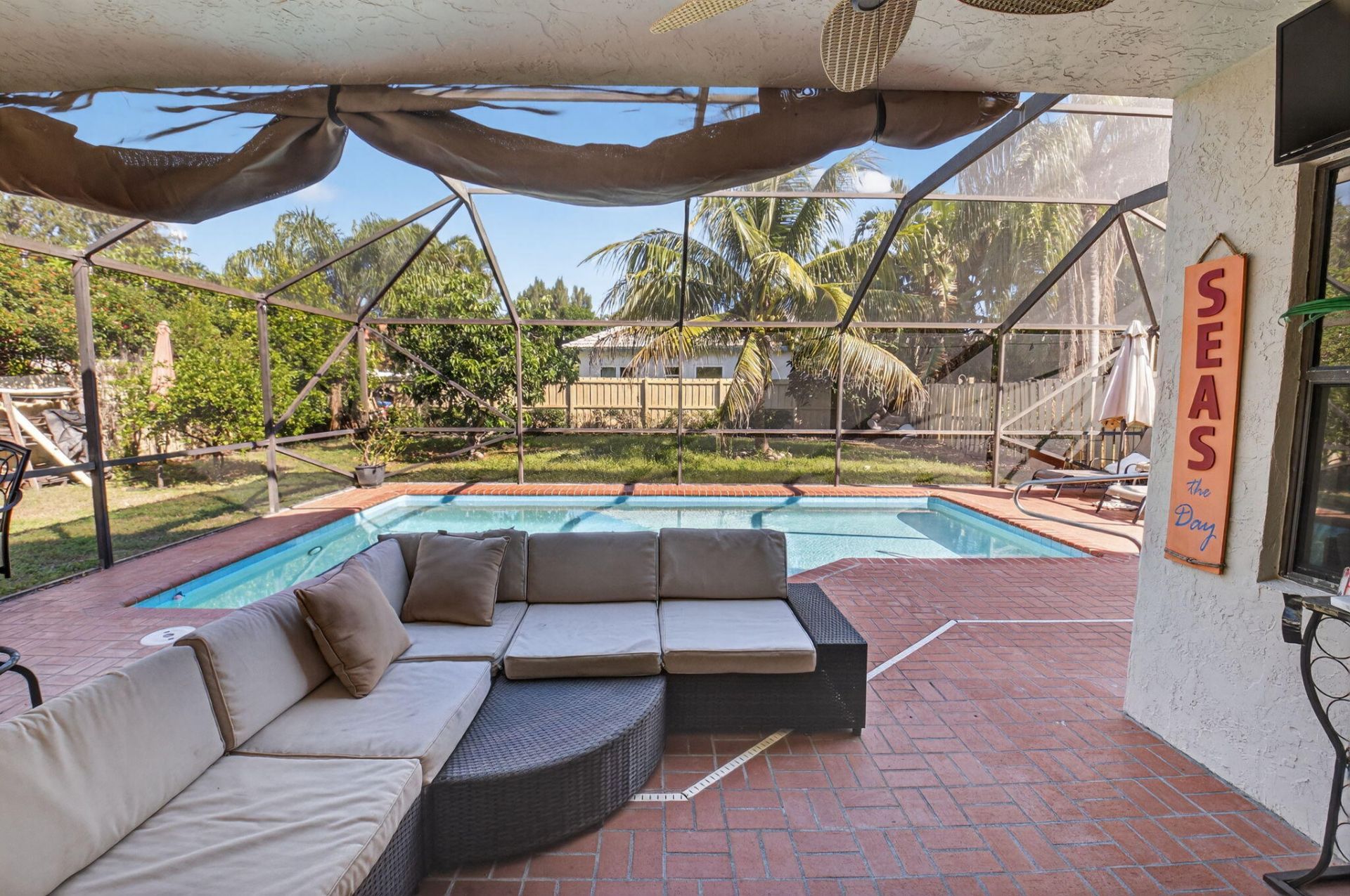 190 Temple Avenue, Boynton Beach, FL 33436 Photo