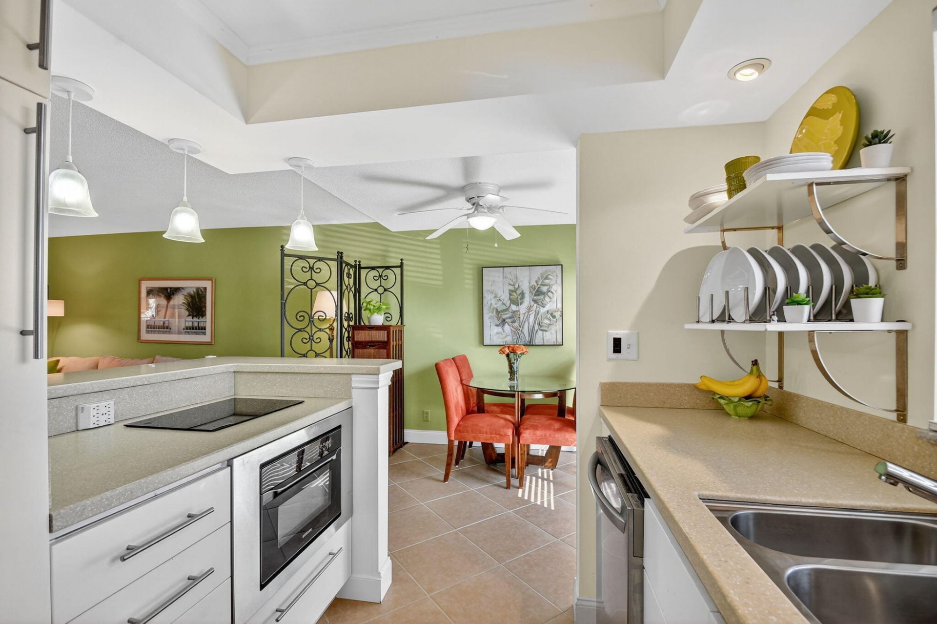 7 Golfs Edge, Unit D, West Palm Beach, FL 33417 Photo