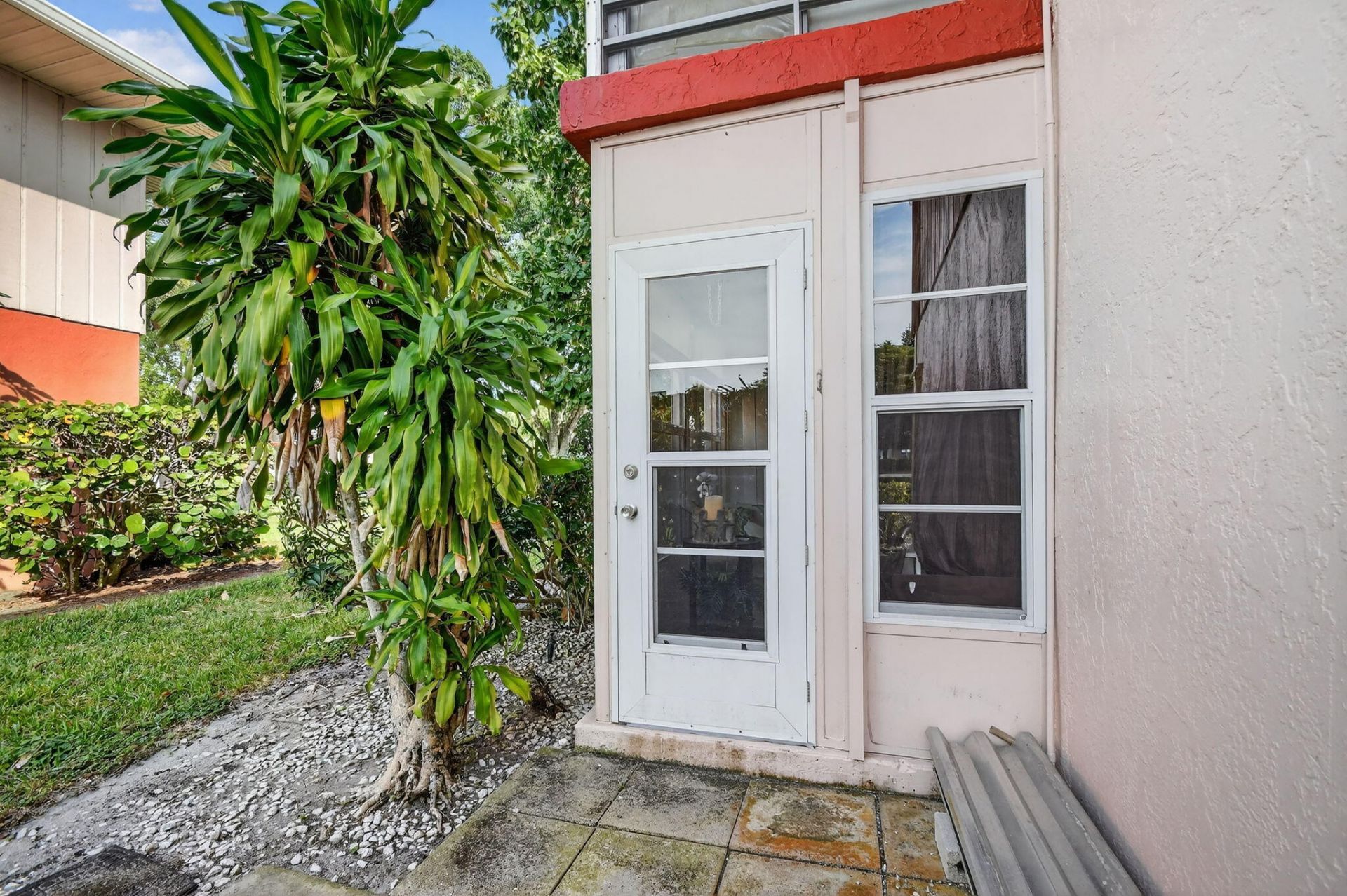 7 Golfs Edge, Unit D, West Palm Beach, FL 33417 Photo