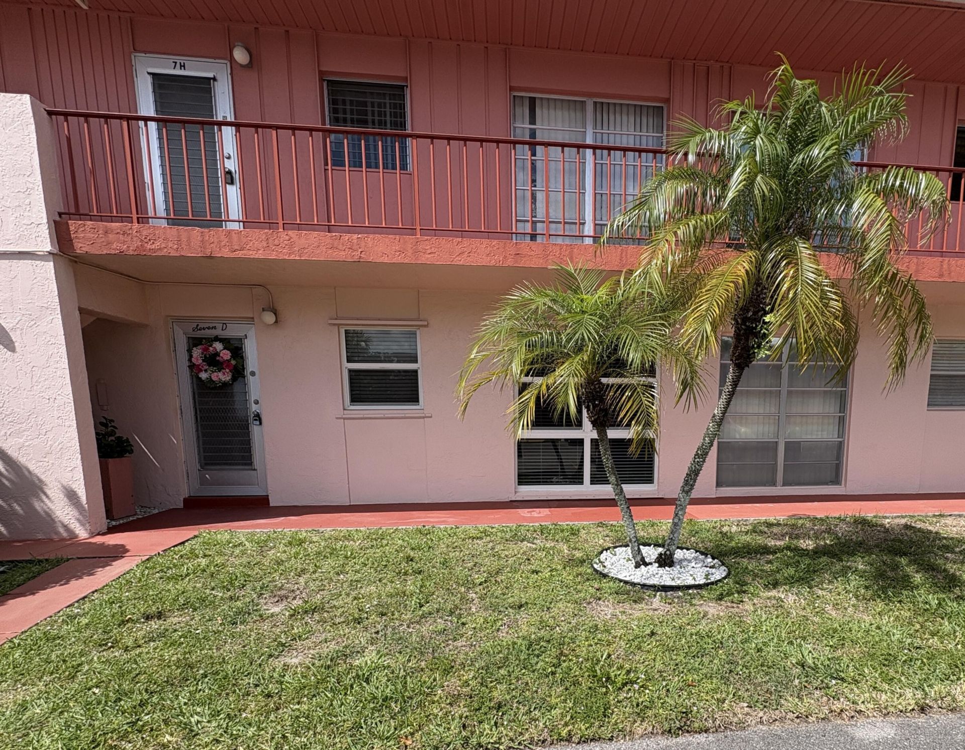 7 Golfs Edge, Unit D, West Palm Beach, FL 33417 Photo