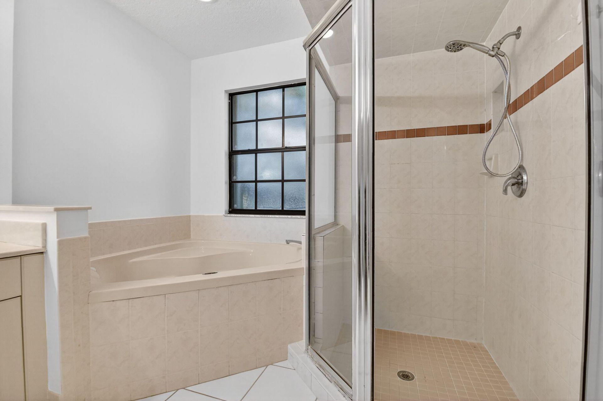 172 Monterey Way, Royal Palm Beach, FL 33411 Photo