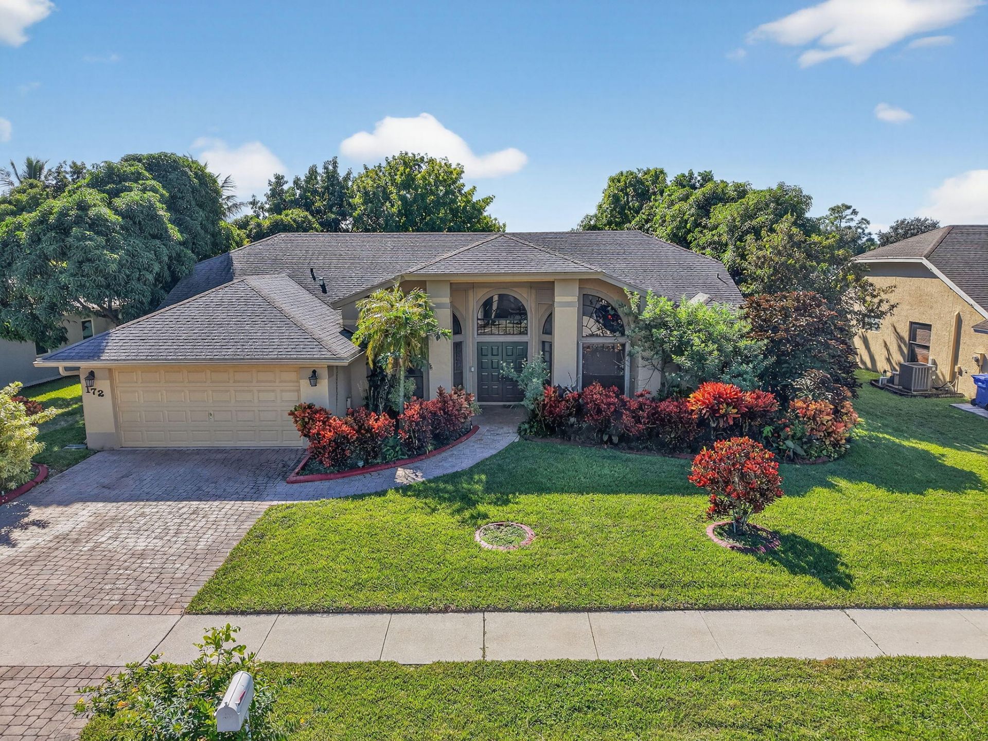 172 Monterey Way, Royal Palm Beach, FL 33411 Photo