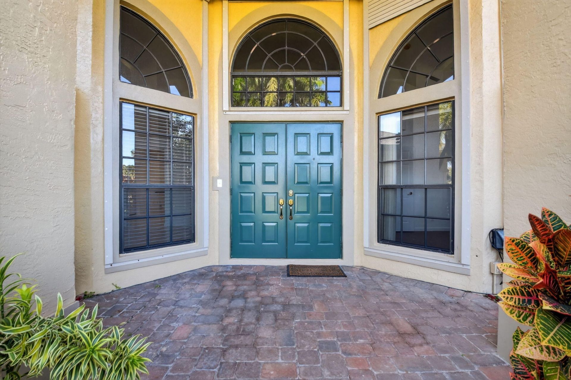 172 Monterey Way, Royal Palm Beach, FL 33411 Photo