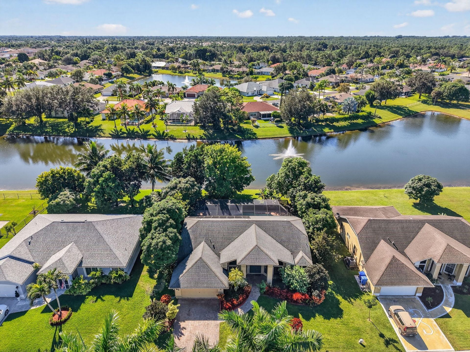 172 Monterey Way, Royal Palm Beach, FL 33411 Photo