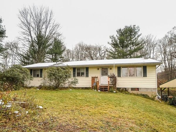 2111 Mechanicsville Road, Rock Creek, OH 44084