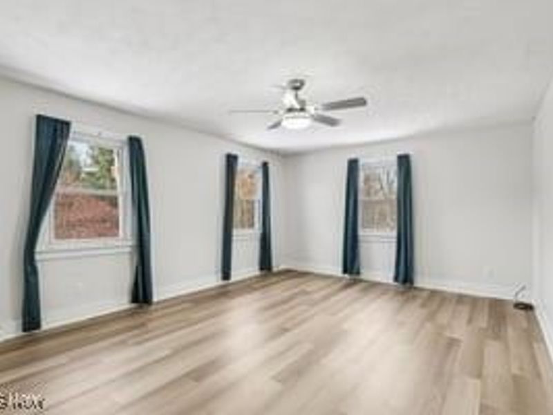 361 Mahan Denman Road NW, Bristolville, OH 44402 Photo 39