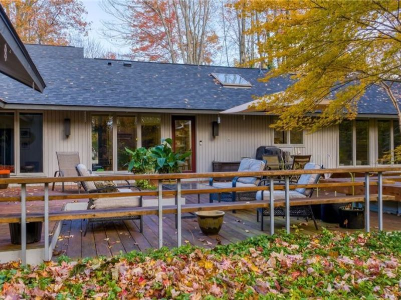 21791 Meadows Edge Lane, Strongsville, OH 44149 Photo 5