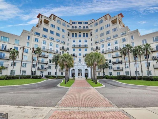 700 Wilmington Island Road, Unit 201, Savannah, GA 31410