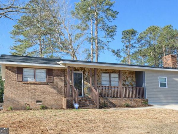 10167 Waterford Road NE, Covington, GA 30014