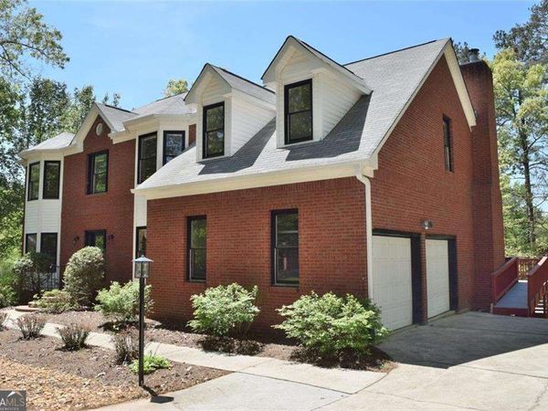 3715 MILLERS POND Way, Snellville, GA 30039