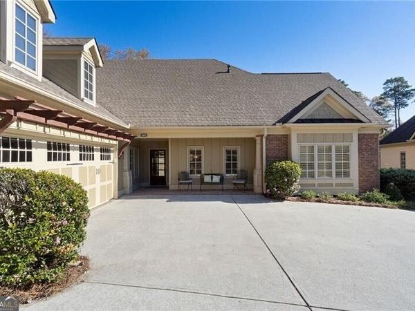 2472 Ballantrae Circle, Cumming, GA 30041