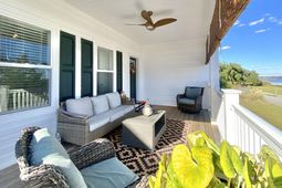 2664 Seaport Circle photo 4