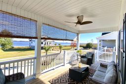 2664 Seaport Circle photo 4