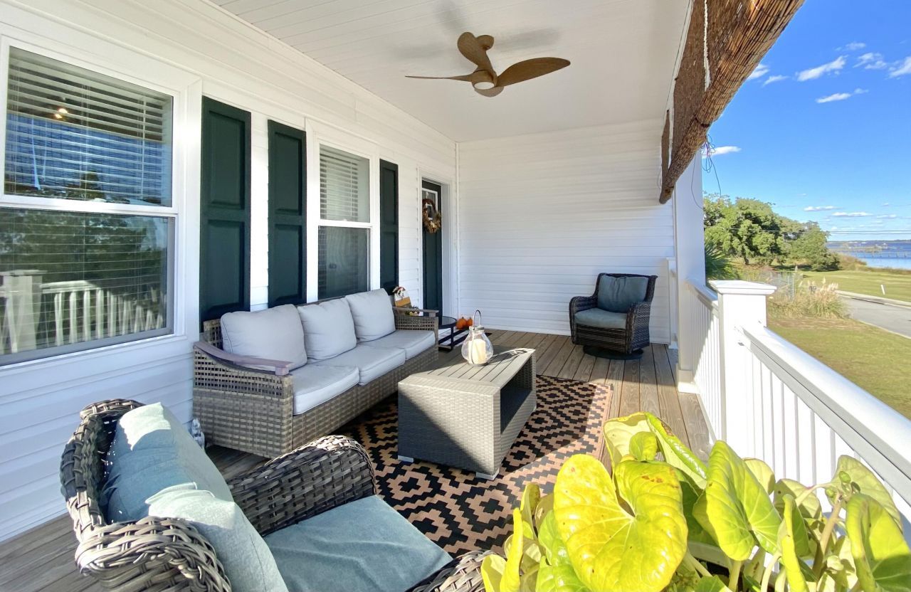 2664 Seaport Circle Photo 6