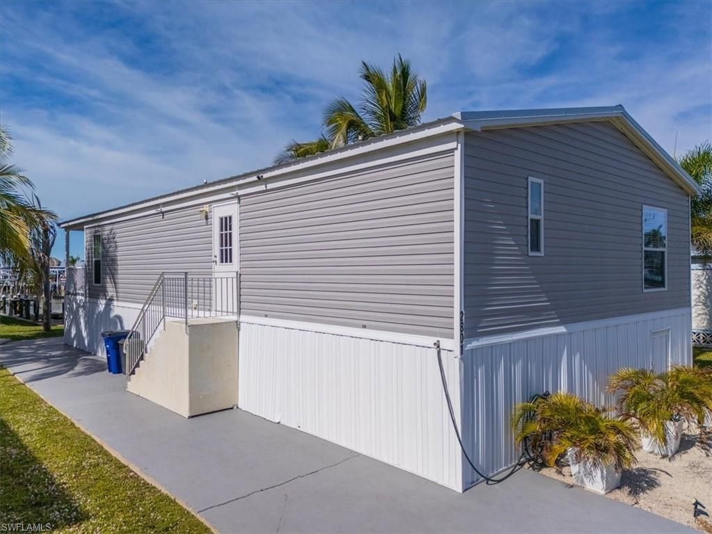 2801 York Rd, Saint James City, FL 33956 Photo