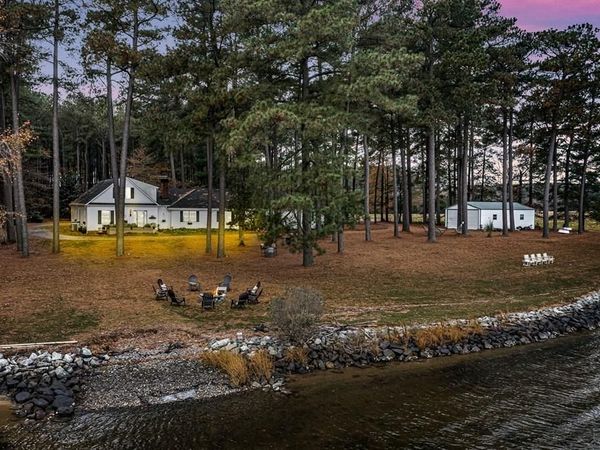 405 Courtney Lane, CALLAO, VA 22435