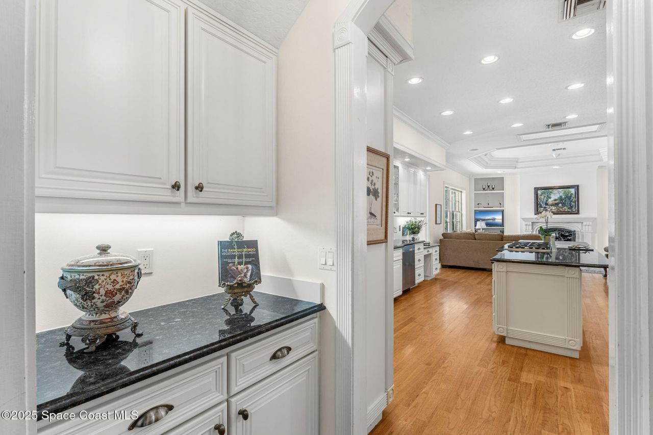 5585 Willoughby Drive, Melbourne, FL 32934 Photo