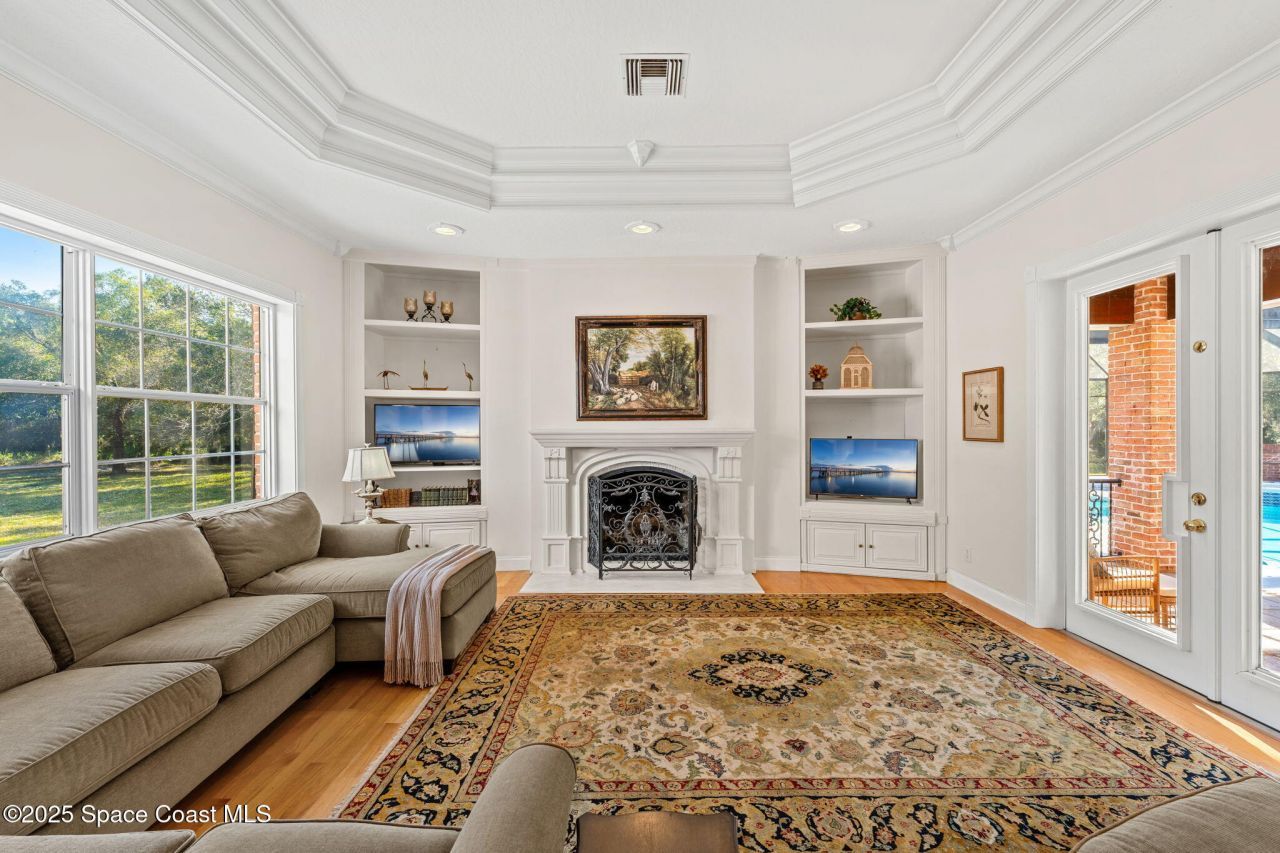 5585 Willoughby Drive, Melbourne, FL 32934 Photo