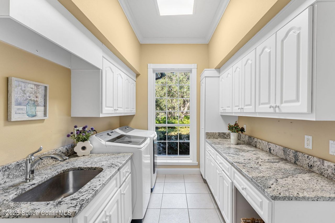 5585 Willoughby Drive, Melbourne, FL 32934 Photo