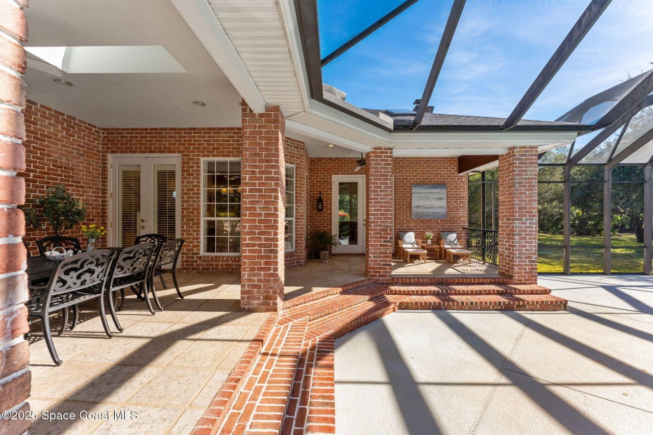 5585 Willoughby Drive, Melbourne, FL 32934 Photo