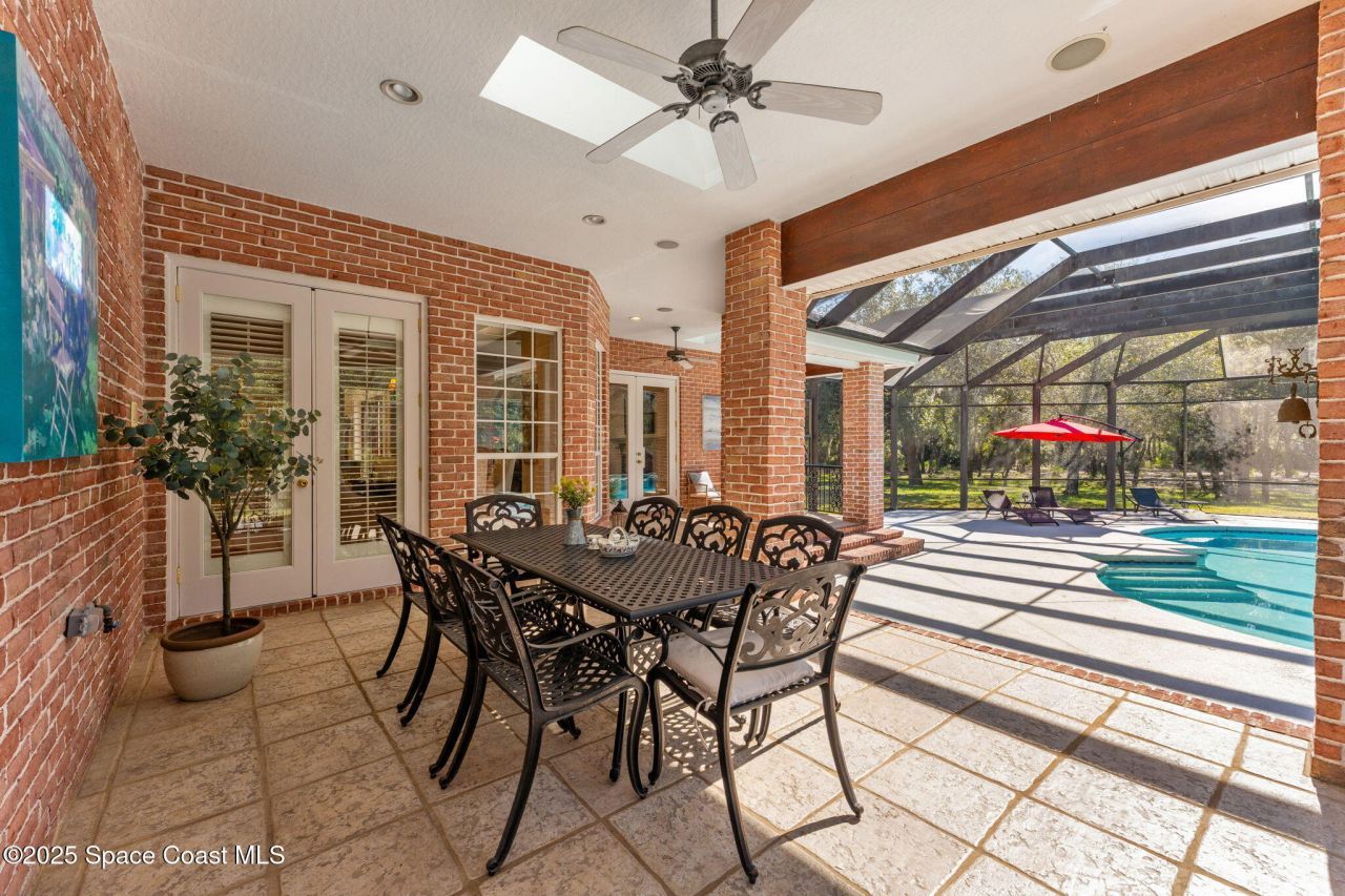 5585 Willoughby Drive, Melbourne, FL 32934 Photo