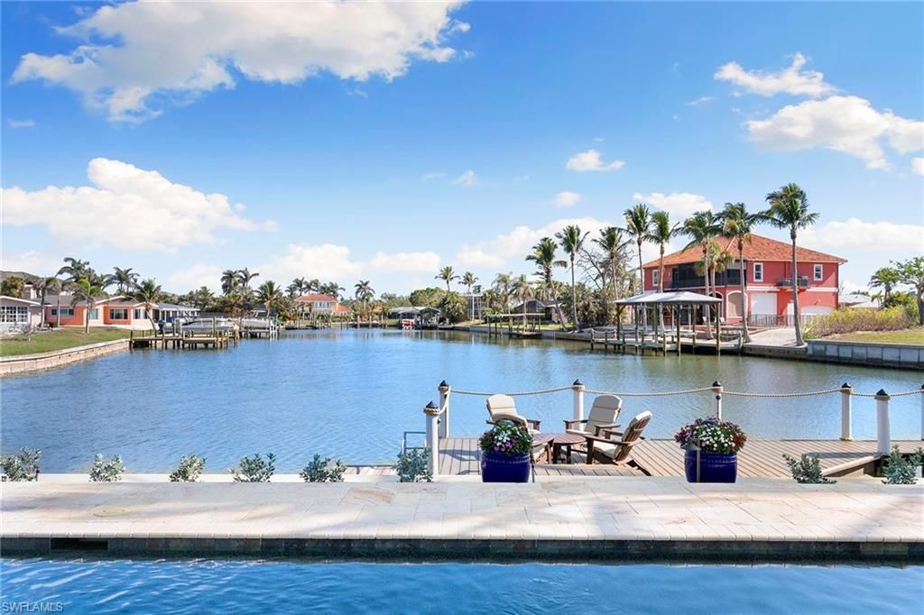 7 Glenview Manor Dr, Fort Myers Beach, FL 33931 Photo