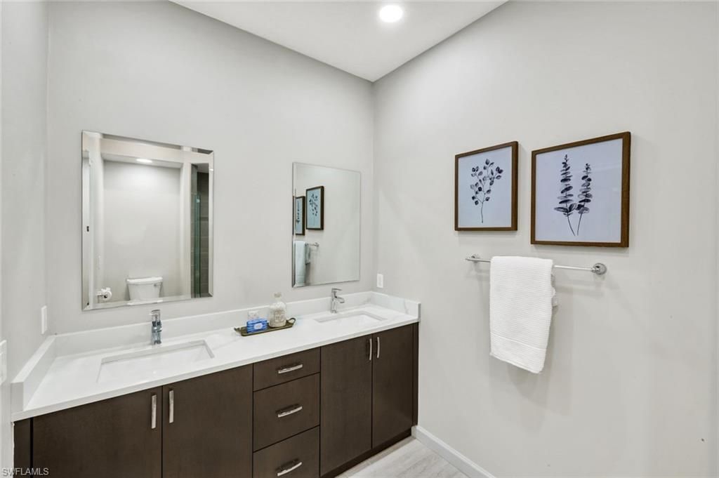 8597 Via Garibaldi Cir, Unit 208, Estero, FL 33928 Photo