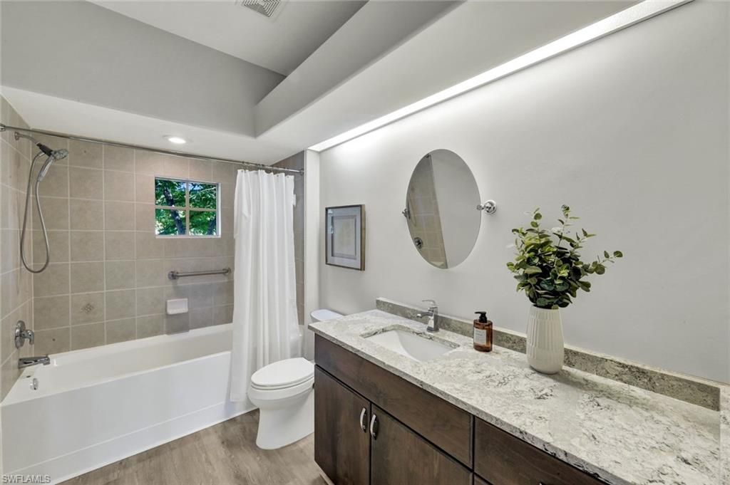 8597 Via Garibaldi Cir, Unit 208, Estero, FL 33928 Photo