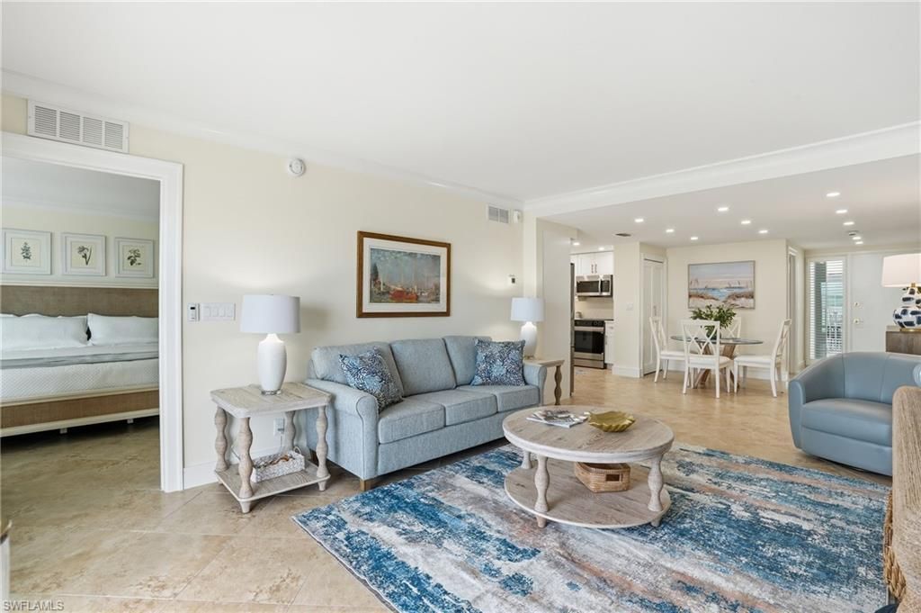 3443 Gulf Shore Blvd N, Unit 814, Naples, FL 34103 Photo