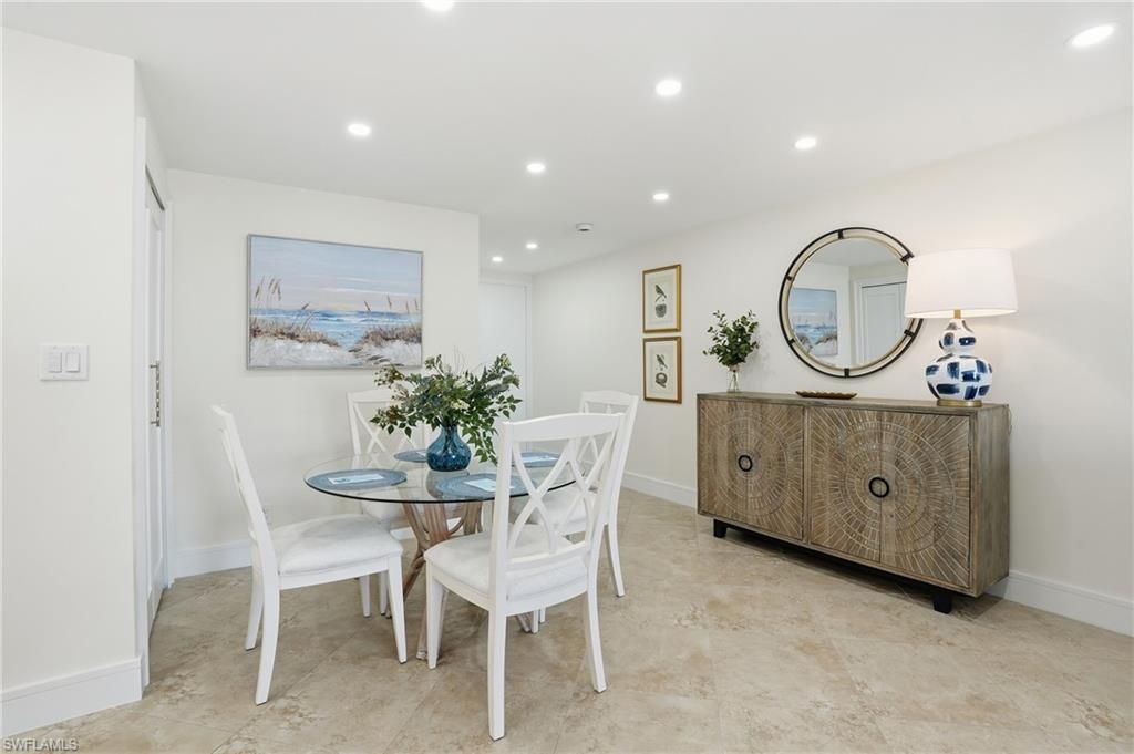 3443 Gulf Shore Blvd N, Unit 814, Naples, FL 34103 Photo
