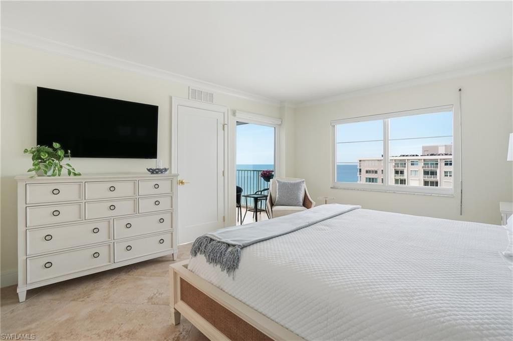 3443 Gulf Shore Blvd N, Unit 814, Naples, FL 34103 Photo