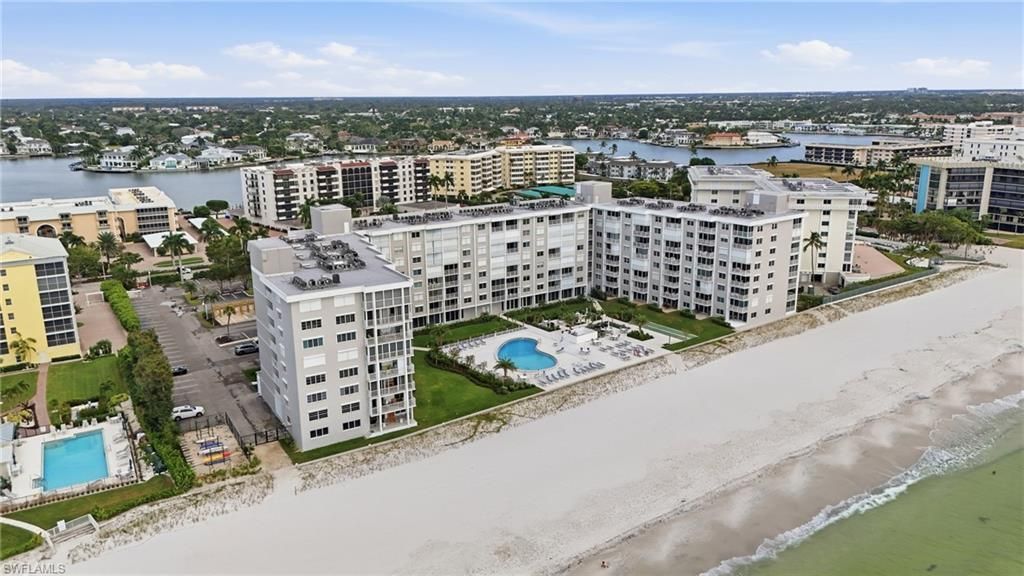3443 Gulf Shore Blvd N, Unit 814, Naples, FL 34103 Photo