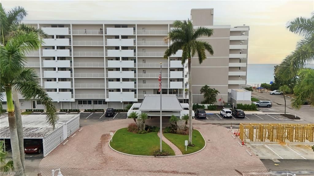 3443 Gulf Shore Blvd N, Unit 814, Naples, FL 34103 Photo