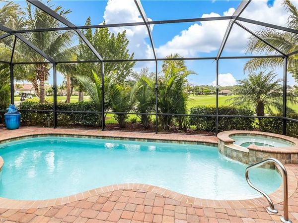 28692 Derry CT, BONITA SPRINGS, FL 34135