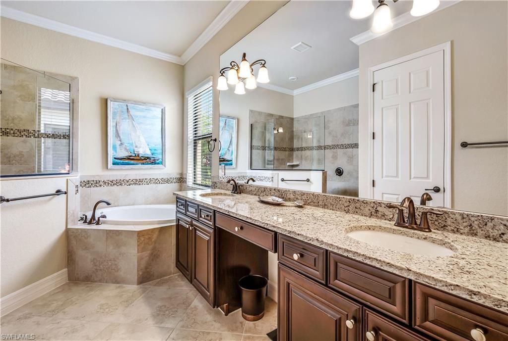28692 Derry Ct, Bonita Springs, FL 34135 Photo