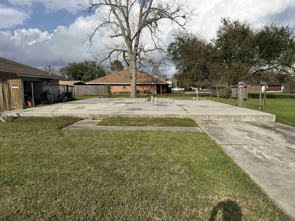 122 Mattie St, Laplace, LA 70068