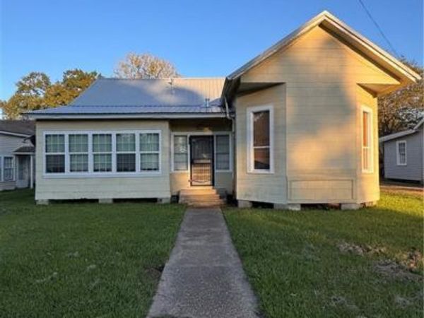 501 503 S LEXINGTON Avenue, Bunkie, LA 71322