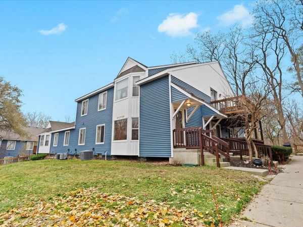 44750 Bayview Drive, Unit 37, Novi, MI 48377