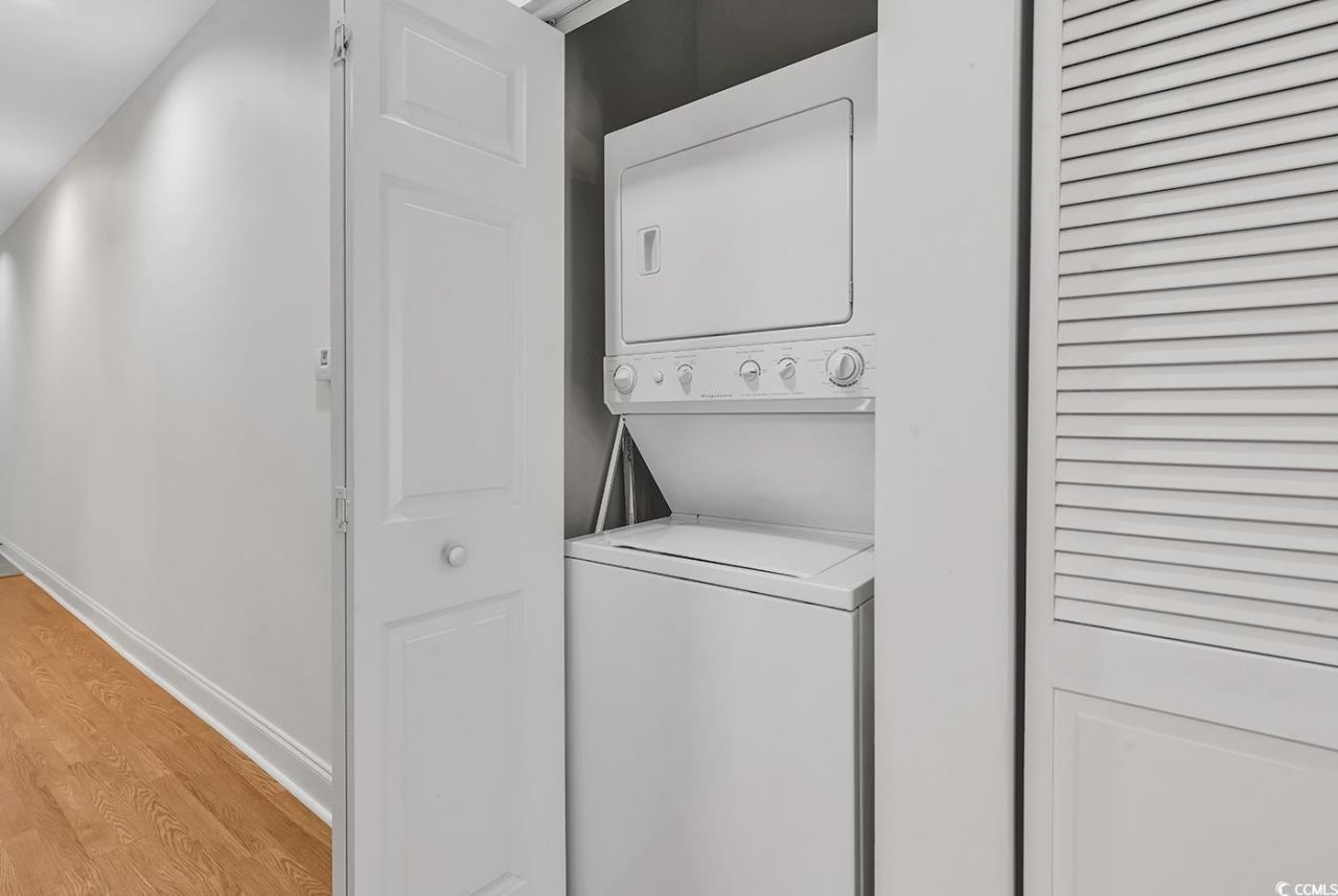 1017 World Tour Blvd. Photo 14