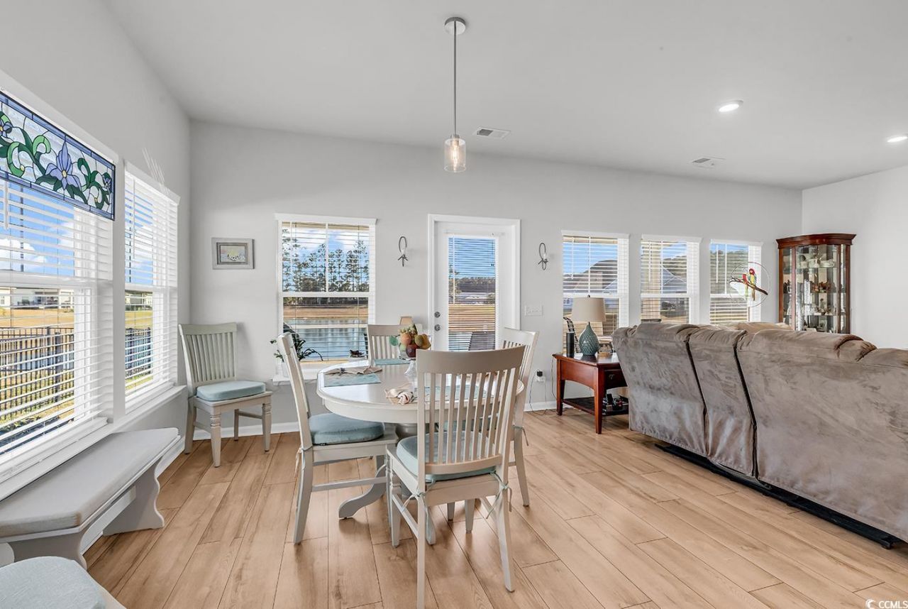 3048 Sistine St. Photo 26